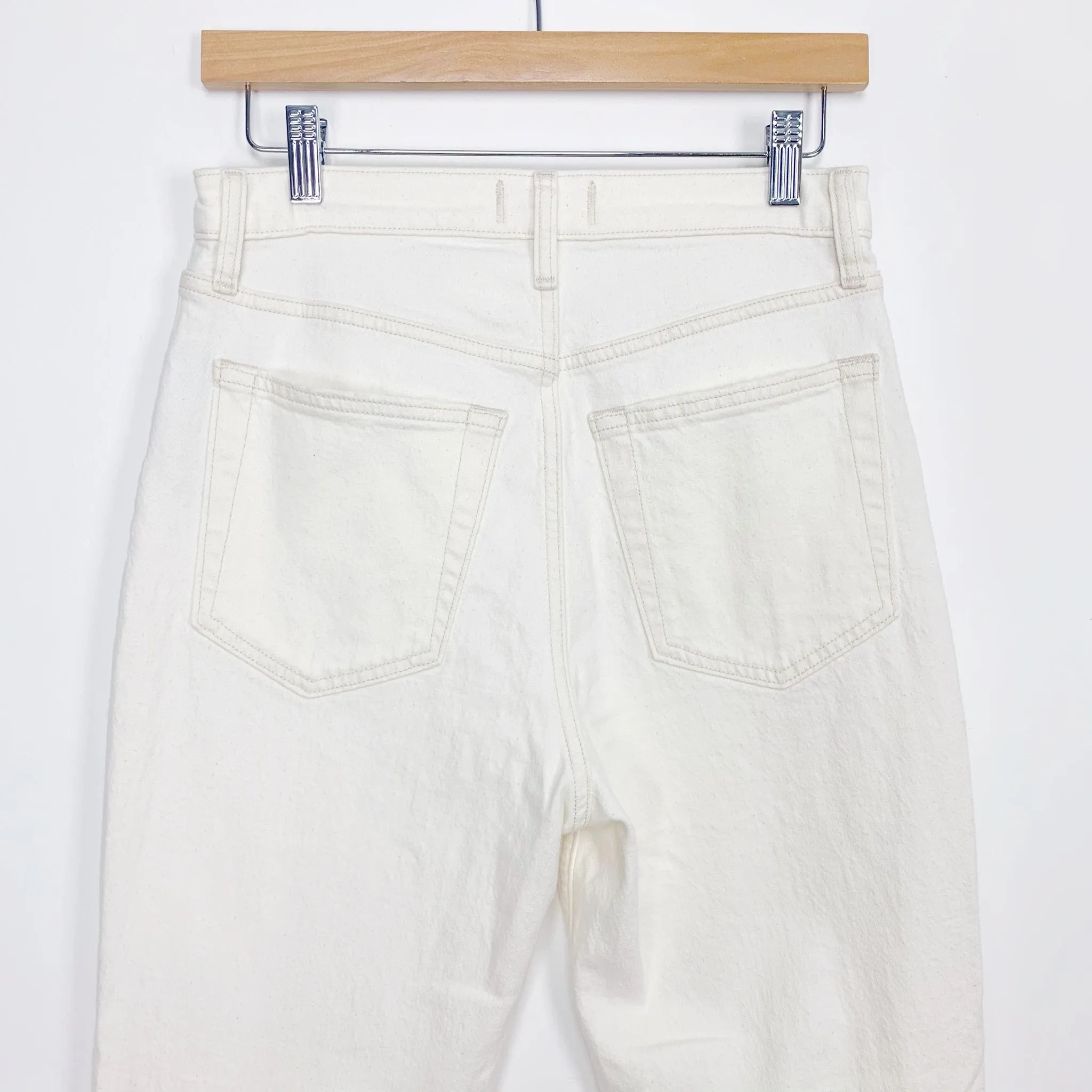 Abercrombie & Fitch White Ultra High Rise Straight Jeans NWT- Size 28 Short (Inseam 23" cuffed as pictured")