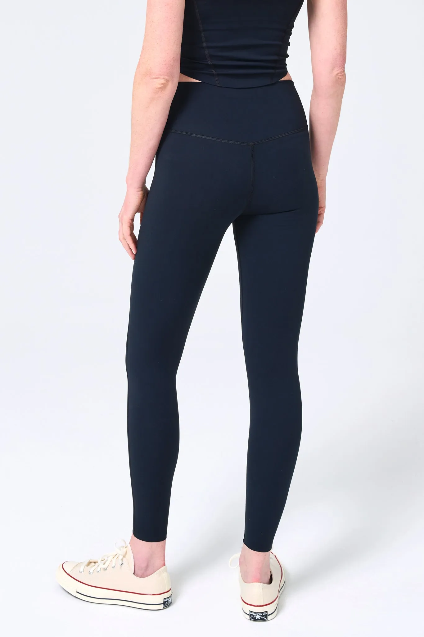 Action Leggings in Jet Black