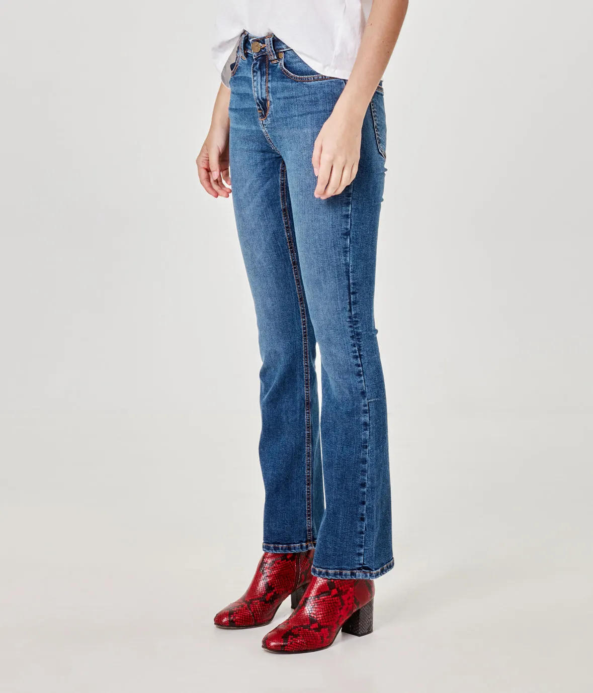 ALICE-RCB High Rise Flare Jeans