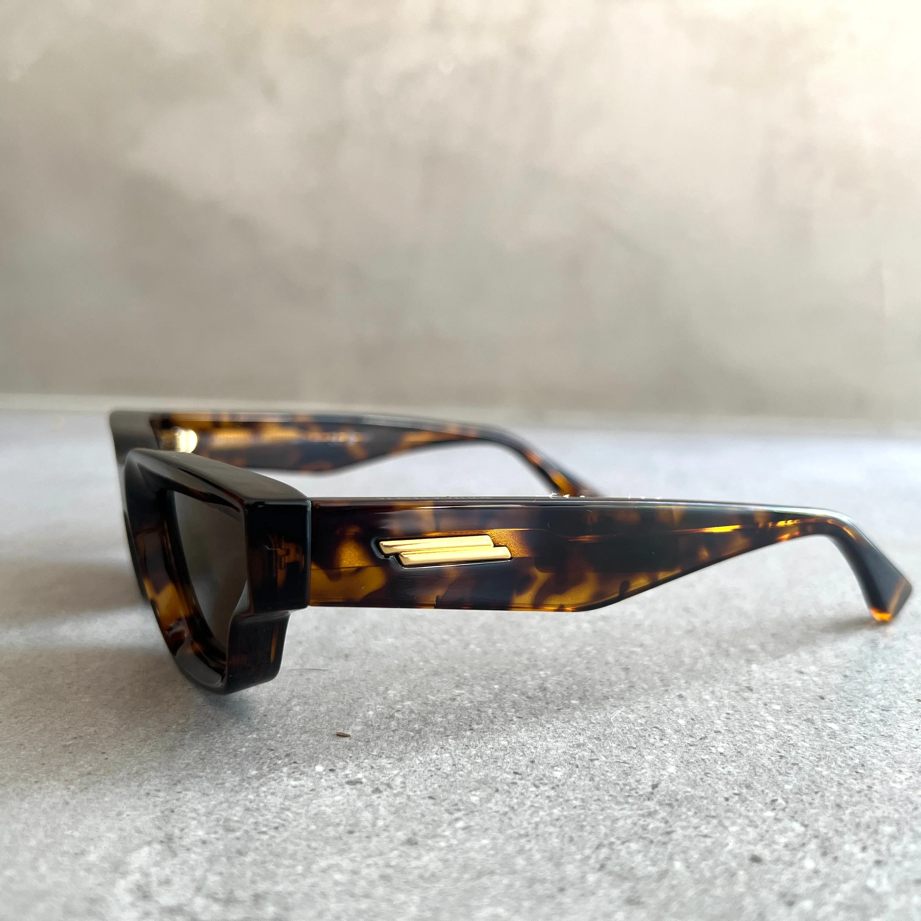 BV 1250S  Sunglasses, Havana (G)