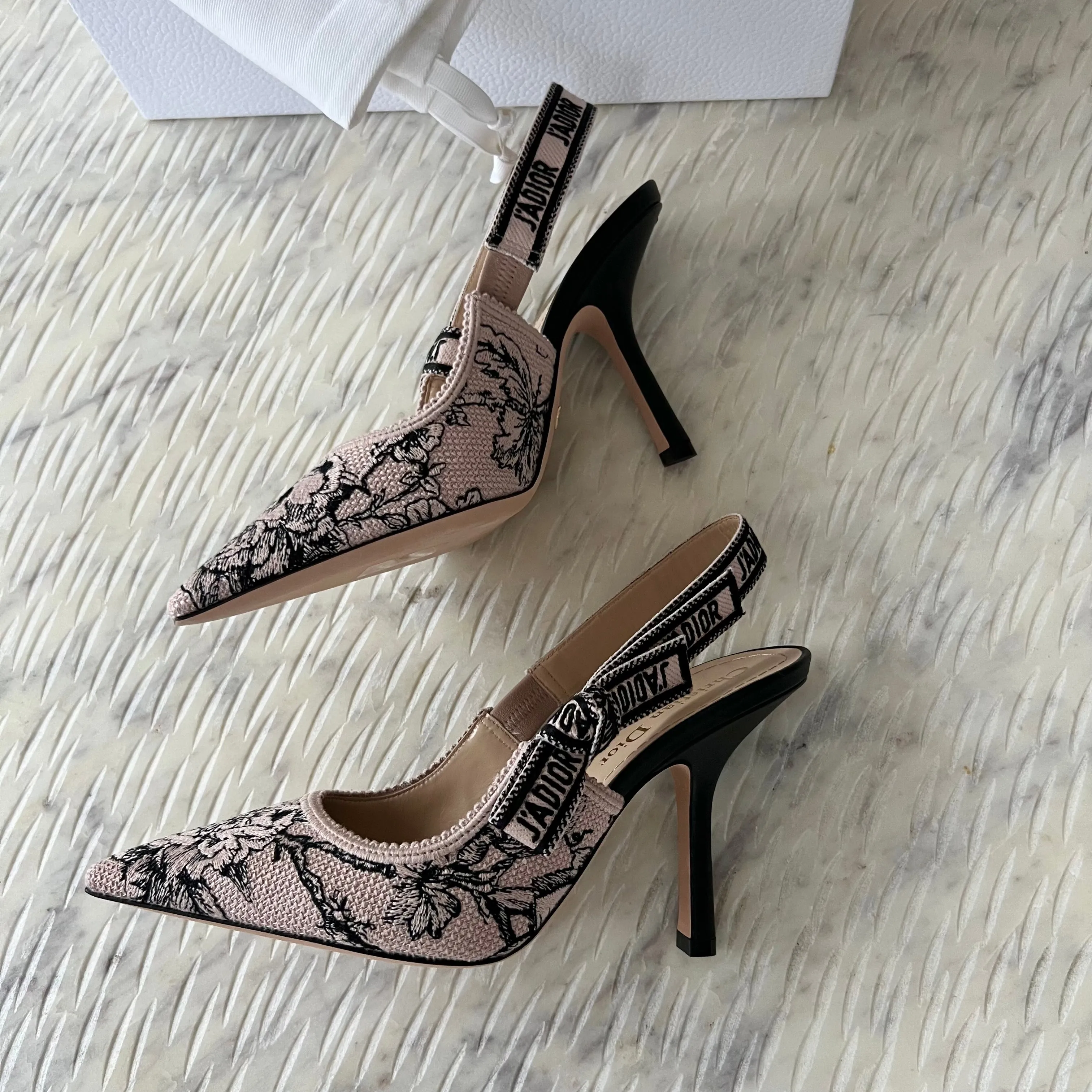 CHRISTIAN DIOR J'ADIOR SLINGBACK PUMPS