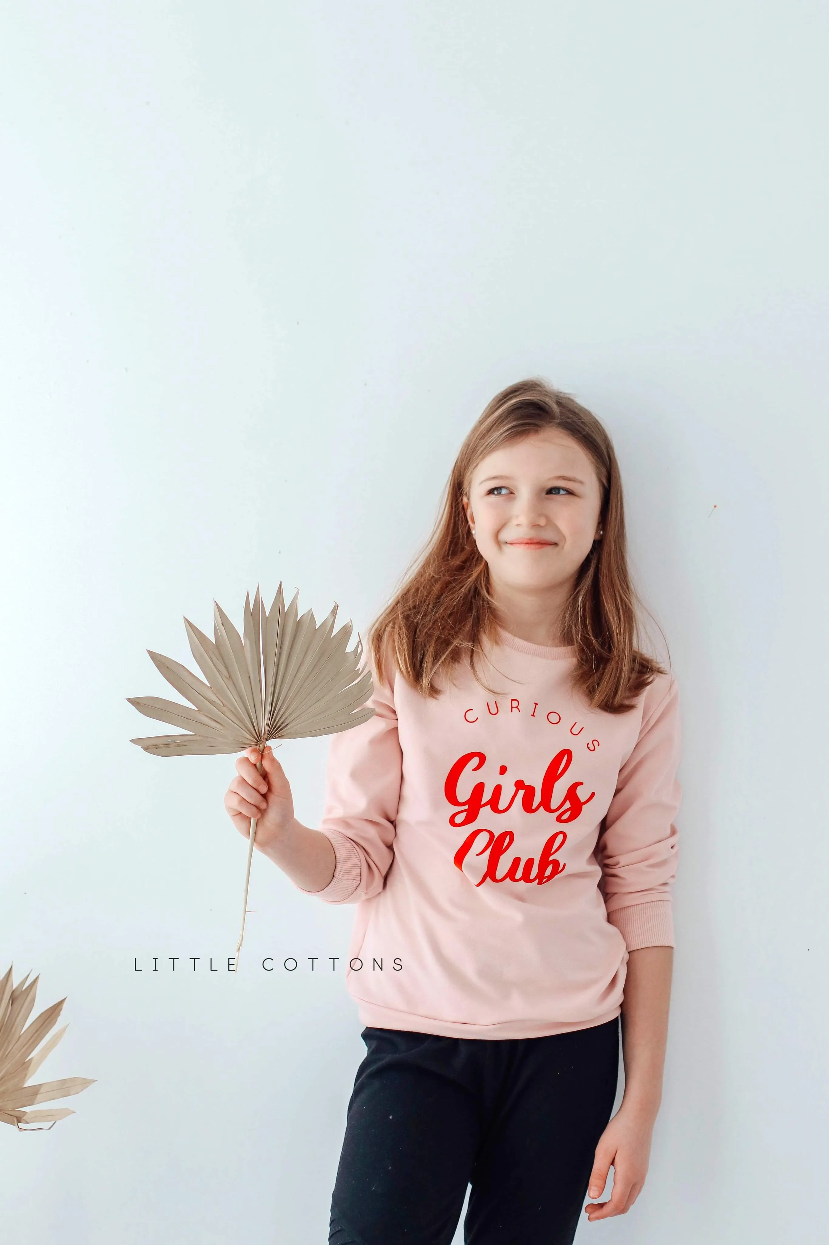 CURIOUS GIRLS CLUB  sweatshirt - bubble gum