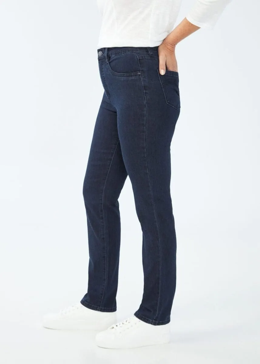 FDJ PETITE Suzanne Relaxed Slim Leg Supreme Denim (Pleasant Wash)