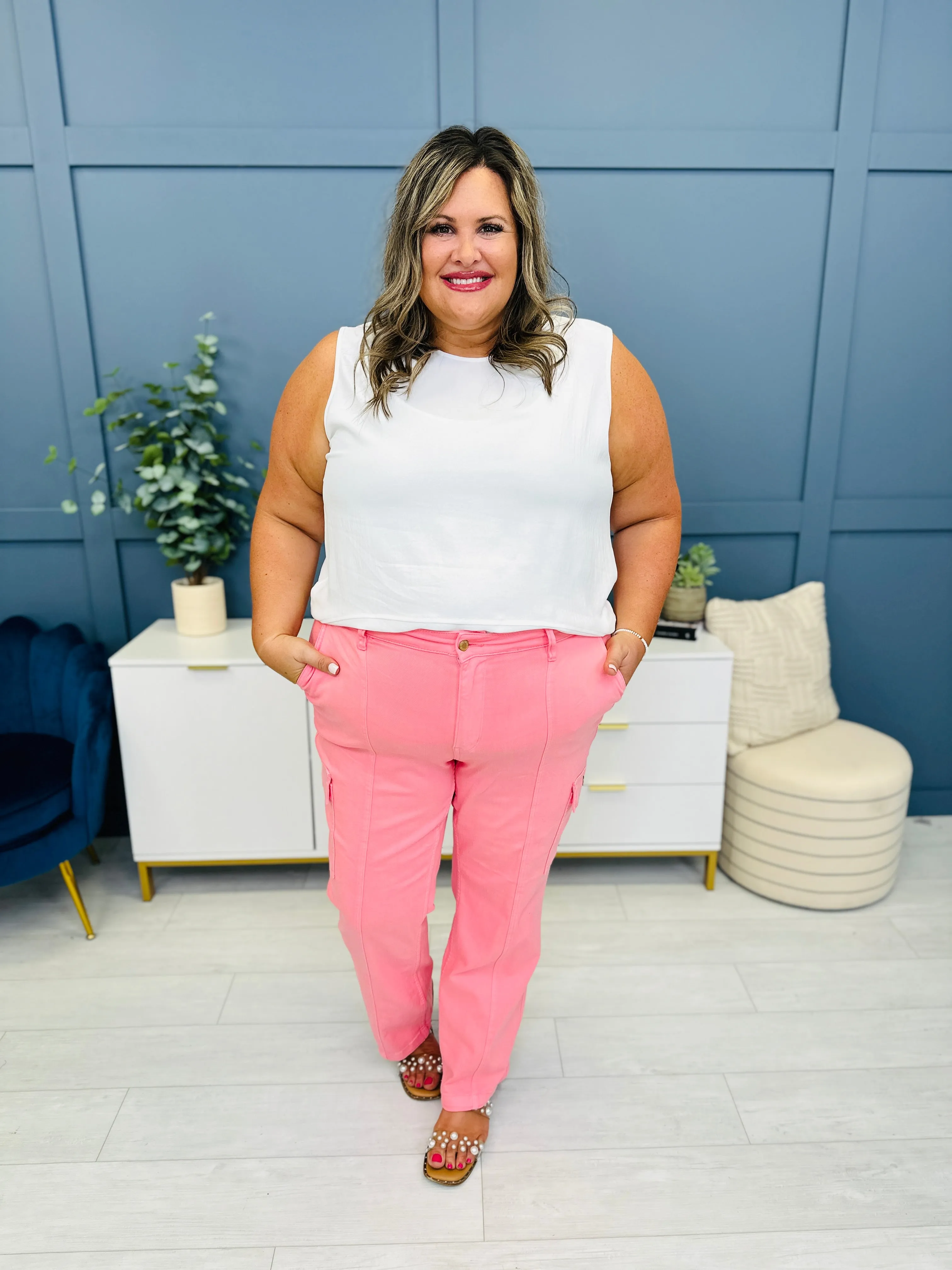 Judy Blue Tickled Pink Straight Leg Cargo Jeans in Reg/Curvy