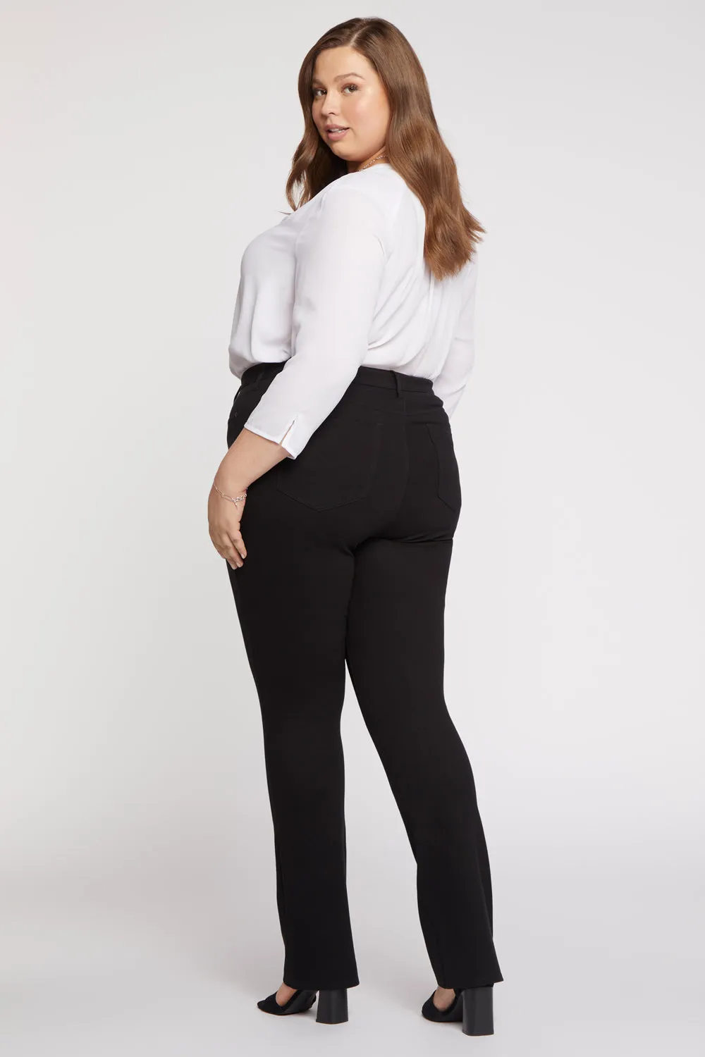 Marilyn Straight Pants In Plus Size - Black