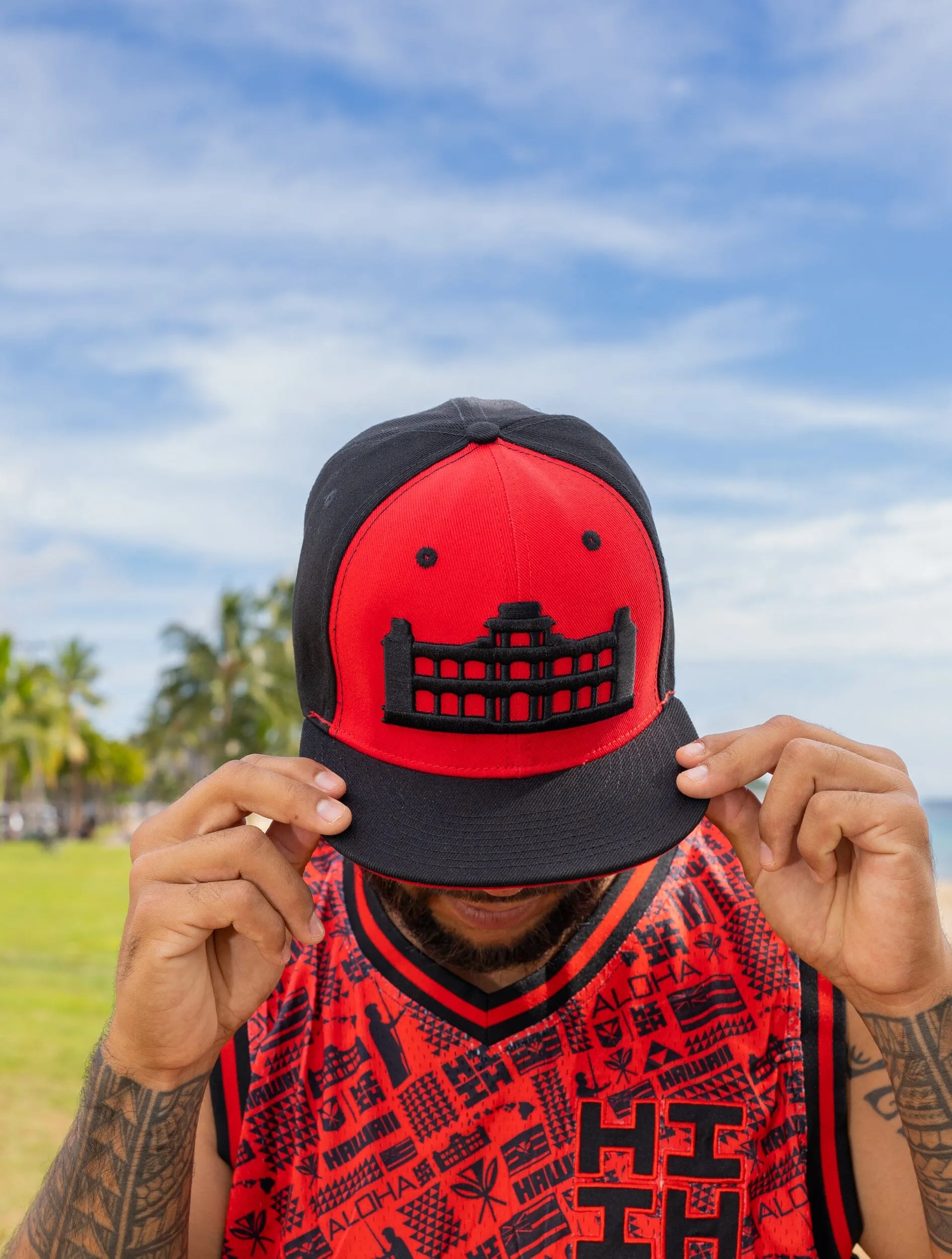 RED & BLACK PALACE HAT