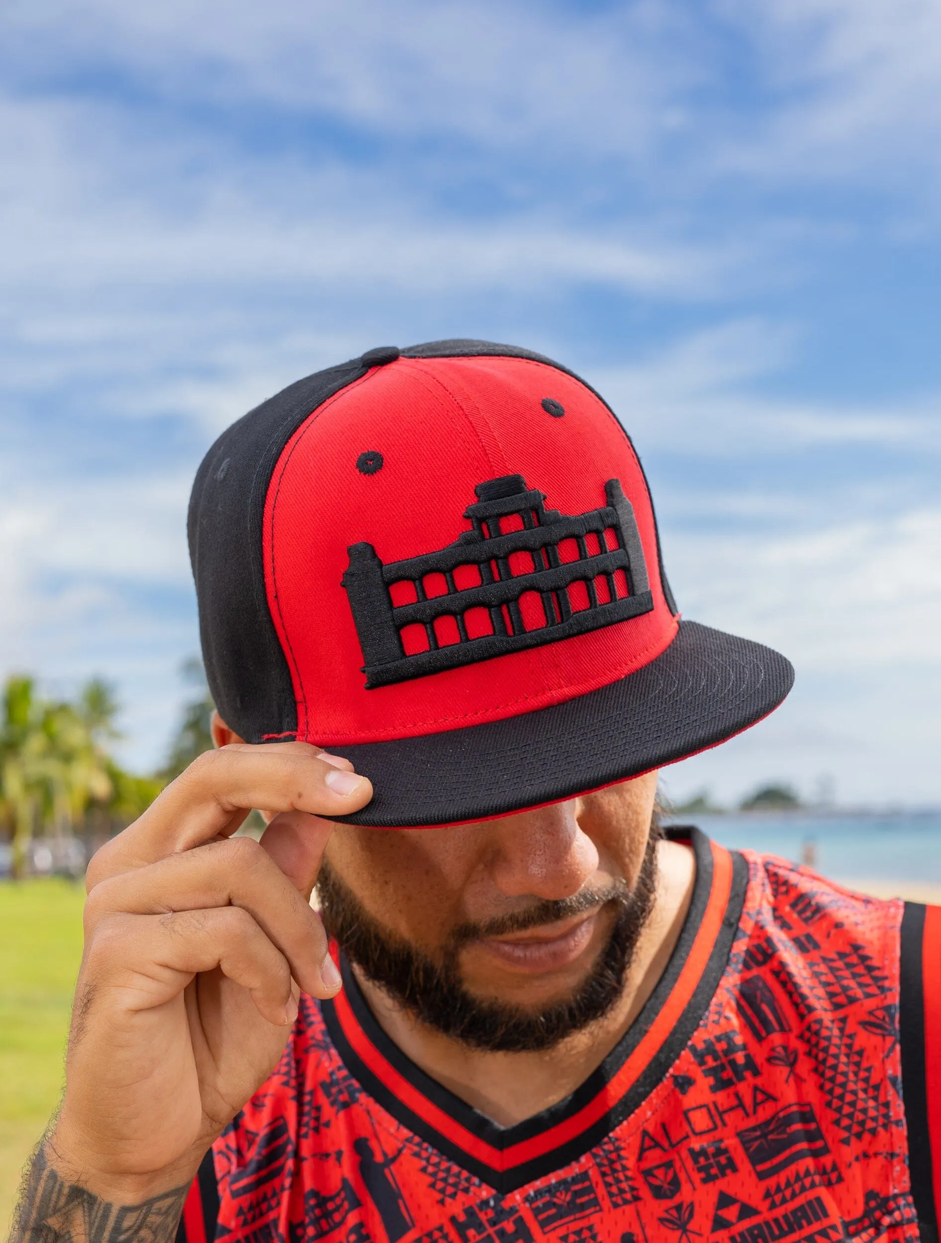 RED & BLACK PALACE HAT